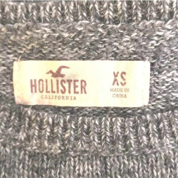 Hollister Size XS Womens Gray Knit Sweater White Cheetah Graphic Pullover - Picture 8 of 8